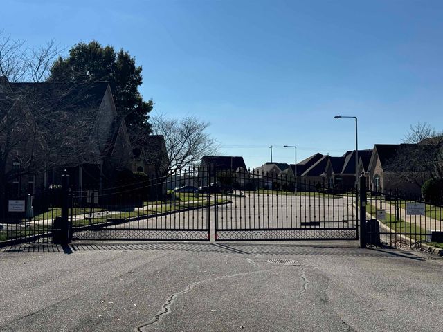 5545 SHIPP RD, Millington, TN 38053