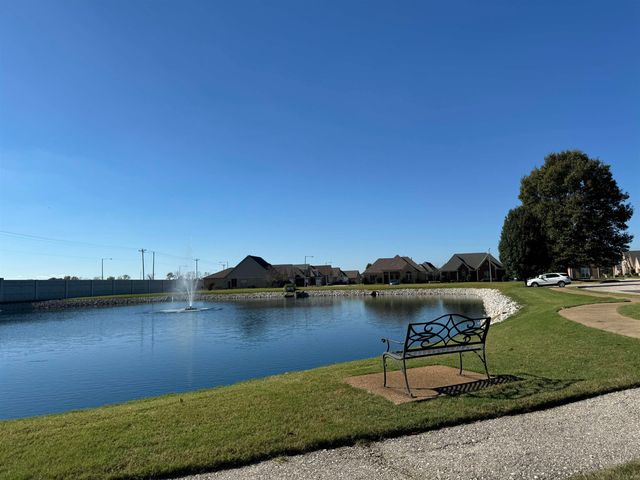 5545 SHIPP RD, Millington, TN 38053