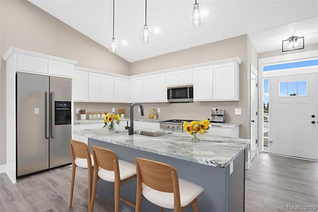 7246 Geraldine Circle, Swartz Creek, MI 48473