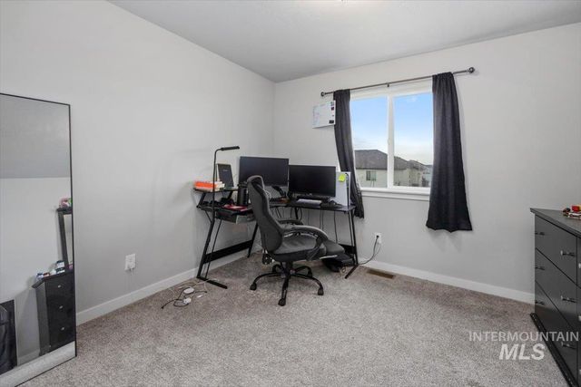 785 Ellie Dr, Twin Falls, ID 83301