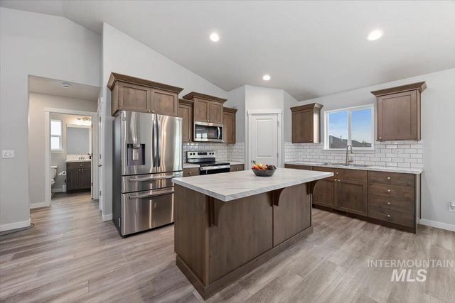 785 Ellie Dr, Twin Falls, ID 83301