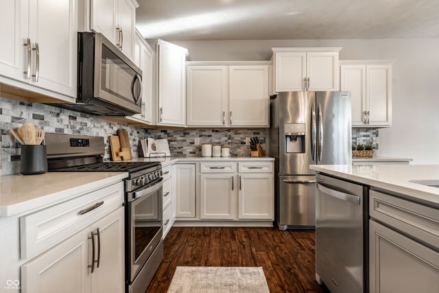 18523 Grimmenstein Drive, Westfield, IN 46062