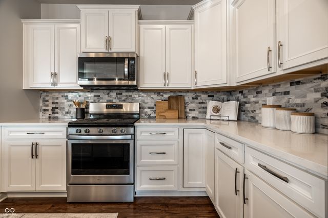 18523 Grimmenstein Drive, Westfield, IN 46062