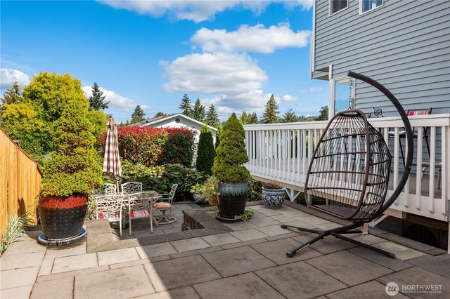 1320 N 38th Street, Renton, WA 98056