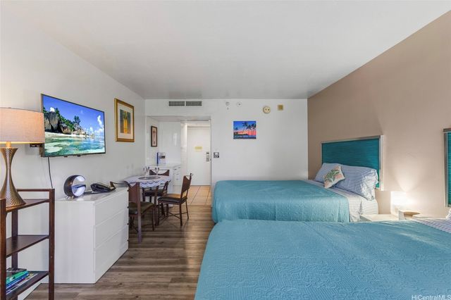 1850 Ala Moana Boulevard 218, Honolulu, HI 96815