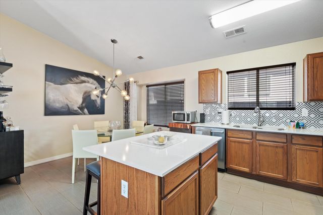 3230 Stony Meadows Circle NE, Rio Rancho, NM 87144