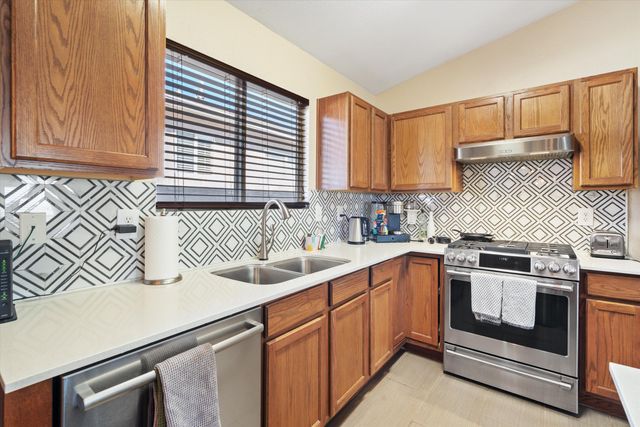 3230 Stony Meadows Circle NE, Rio Rancho, NM 87144