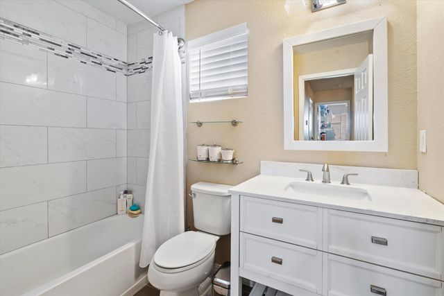 3230 Stony Meadows Circle NE, Rio Rancho, NM 87144