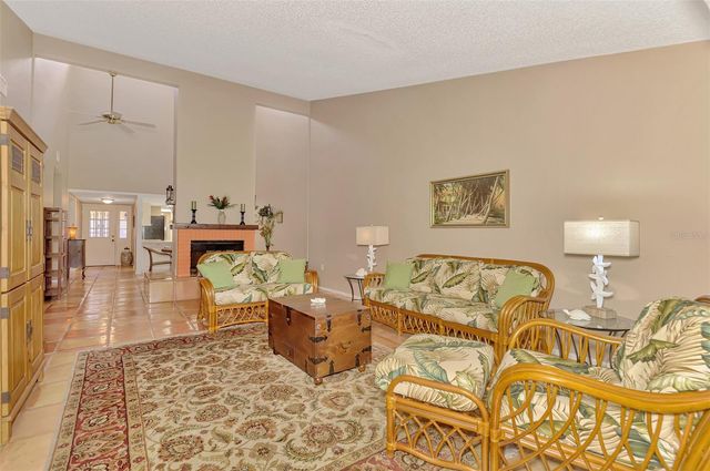 5903 LA VISTA LANE, Bradenton, FL 34210
