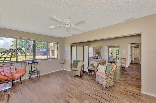 5903 LA VISTA LANE, Bradenton, FL 34210