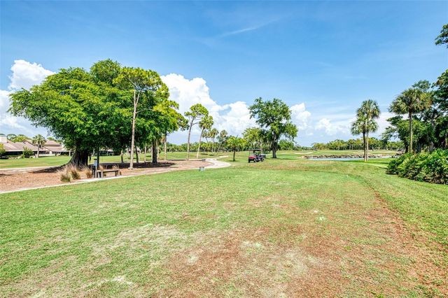 5903 LA VISTA LANE, Bradenton, FL 34210