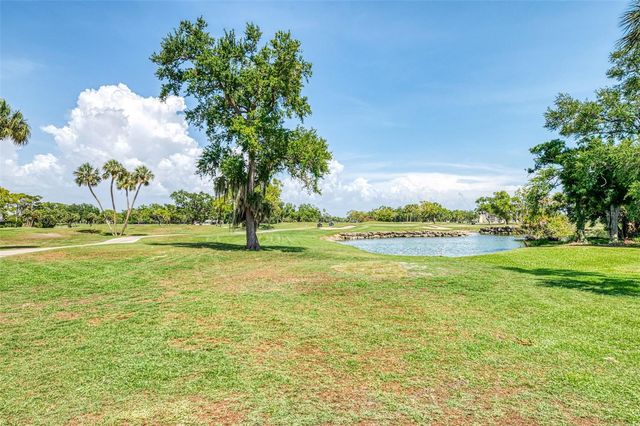 5903 LA VISTA LANE, Bradenton, FL 34210