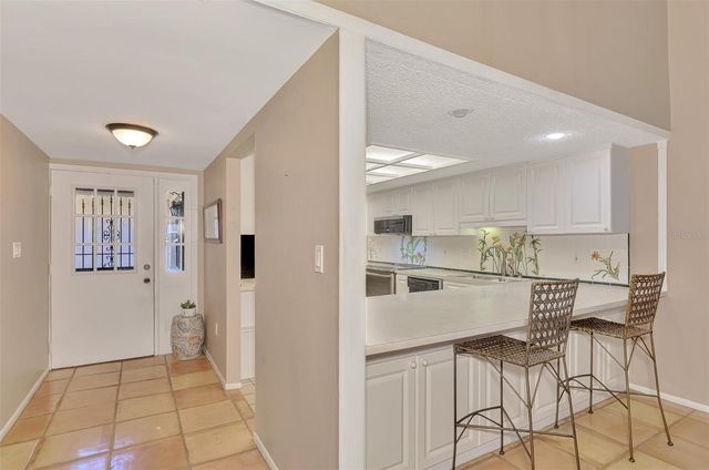 5903 LA VISTA LANE, Bradenton, FL 34210