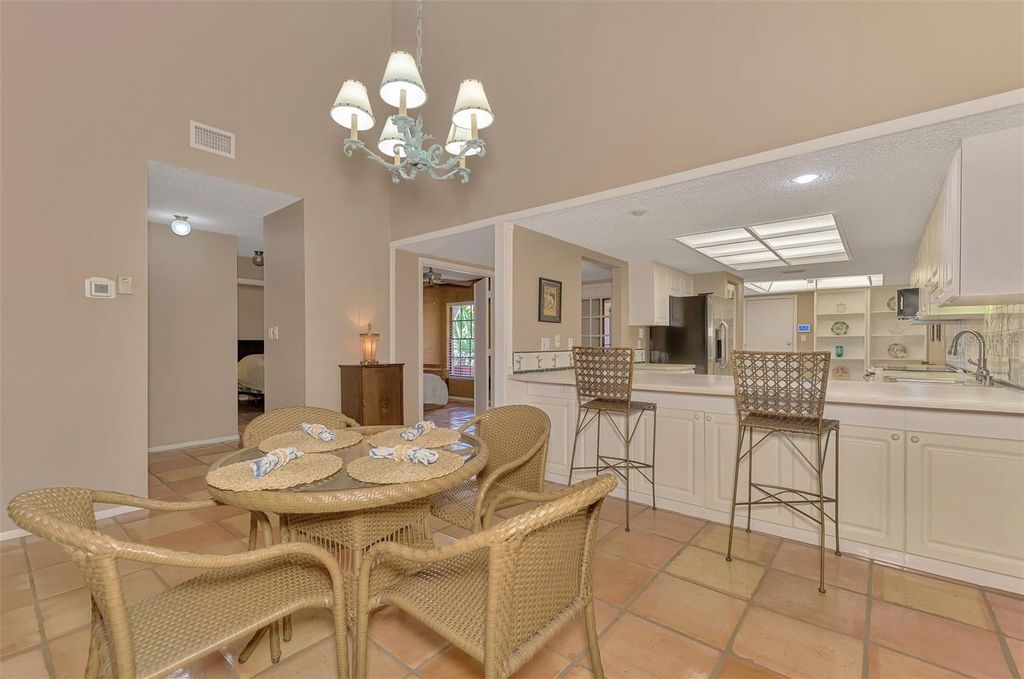 Image 17 of property listing at 5903 LA VISTA LANE, Bradenton, FL 34210