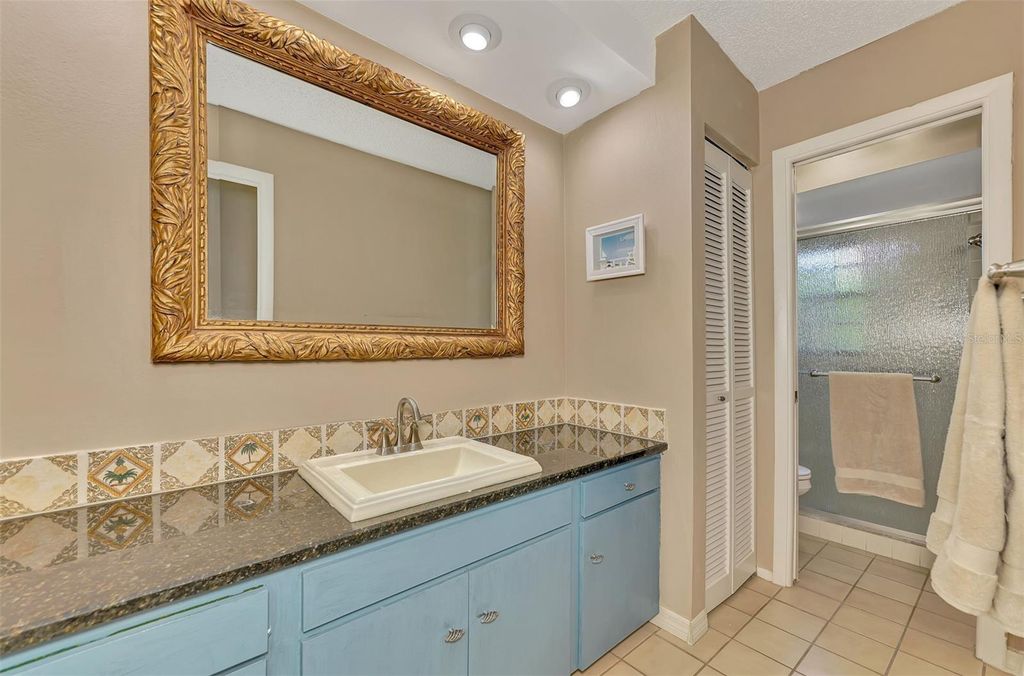 Image 40 of property listing at 5903 LA VISTA LANE, Bradenton, FL 34210