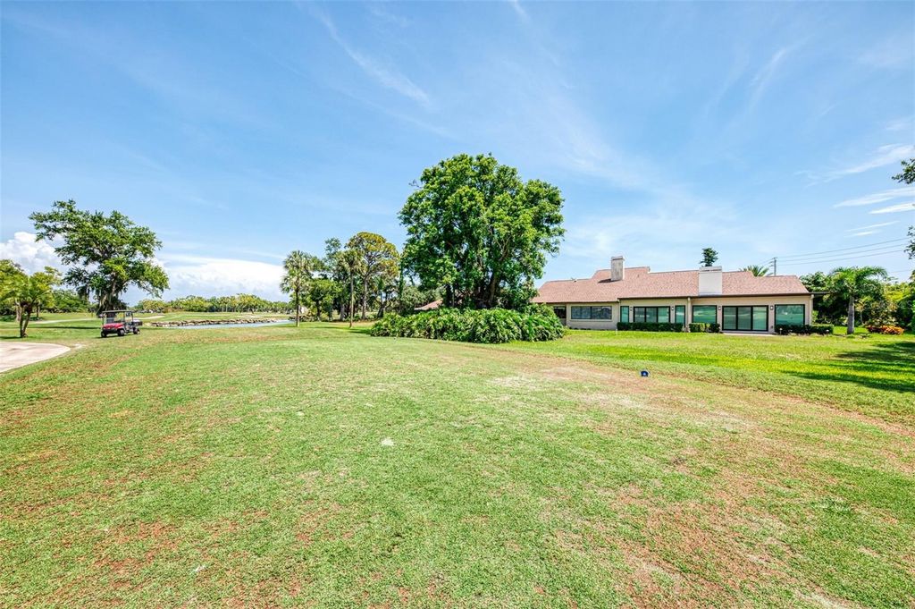 Image 52 of property listing at 5903 LA VISTA LANE, Bradenton, FL 34210