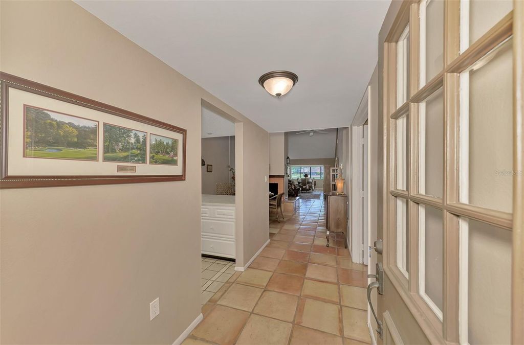 Image 8 of property listing at 5903 LA VISTA LANE, Bradenton, FL 34210