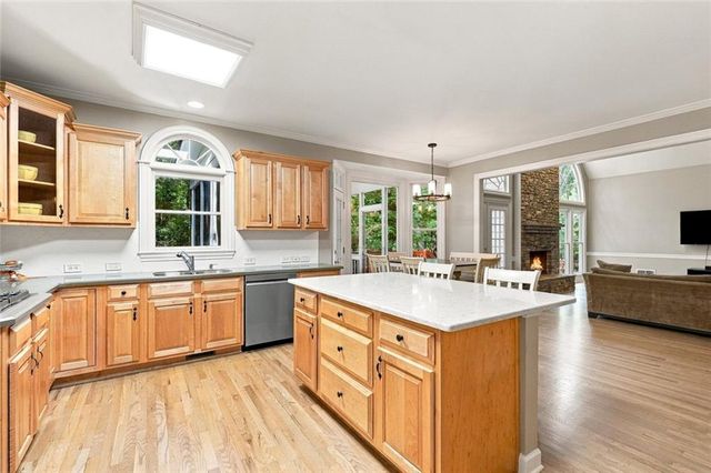 238 Rivergate Drive, Suwanee, GA 30024