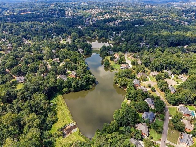 238 Rivergate Drive, Suwanee, GA 30024