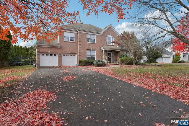 6 Sherry Court, Wayne, NJ 07470