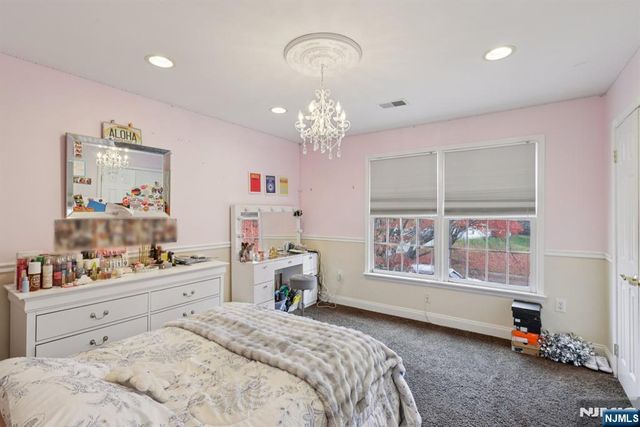 6 Sherry Court, Wayne, NJ 07470