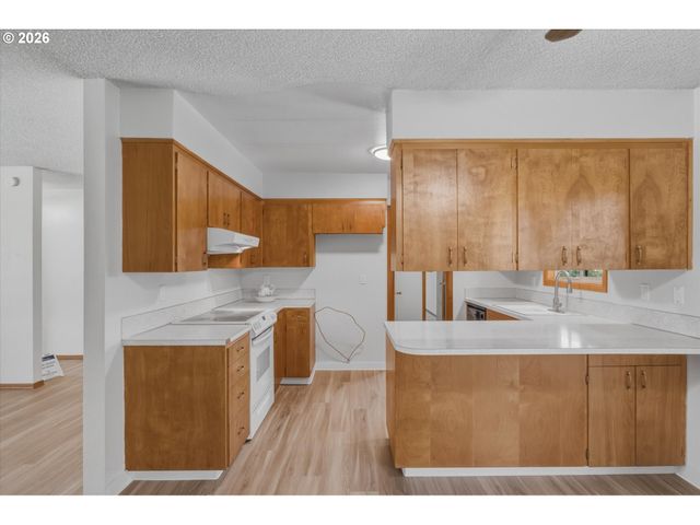 2504 Ne 84TH Ave, Vancouver, WA 98662