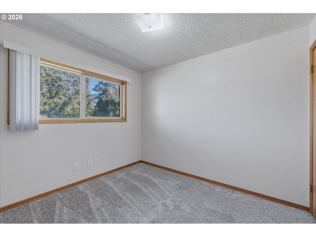 2504 Ne 84TH Ave, Vancouver, WA 98662