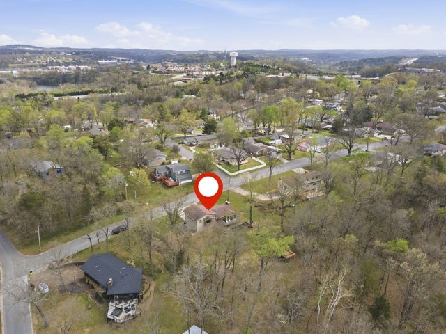 401 Walnut Lane, Branson, MO 65616