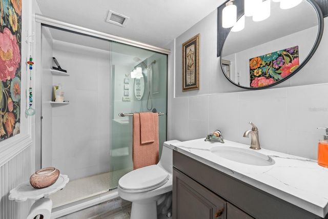 10355 PARADISE BOULEVARD 512, Treasure Island, FL 33706