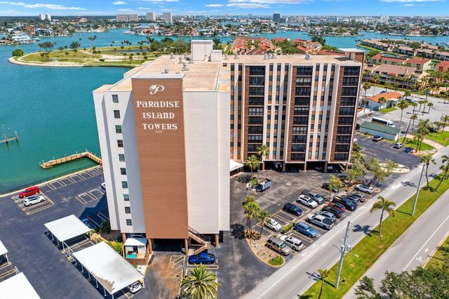 10355 PARADISE BOULEVARD 512, Treasure Island, FL 33706