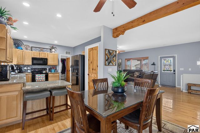 898 S Monterosa Dr, Pueblo West, CO 81077