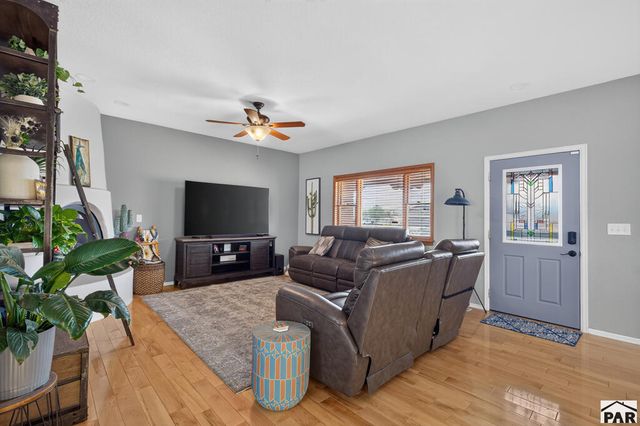 898 S Monterosa Dr, Pueblo West, CO 81077