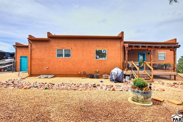 898 S Monterosa Dr, Pueblo West, CO 81077