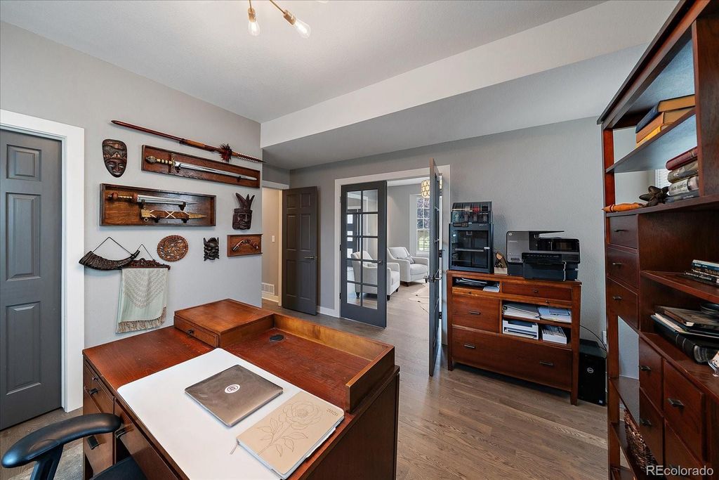 Image 22 of property listing at 12 Willow Oak, Littleton, CO 80127