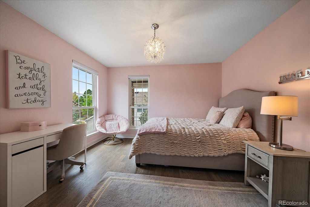 Image 32 of property listing at 12 Willow Oak, Littleton, CO 80127