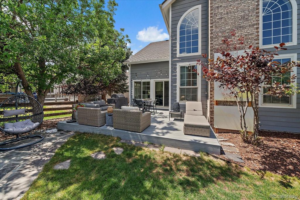 Image 45 of property listing at 12 Willow Oak, Littleton, CO 80127