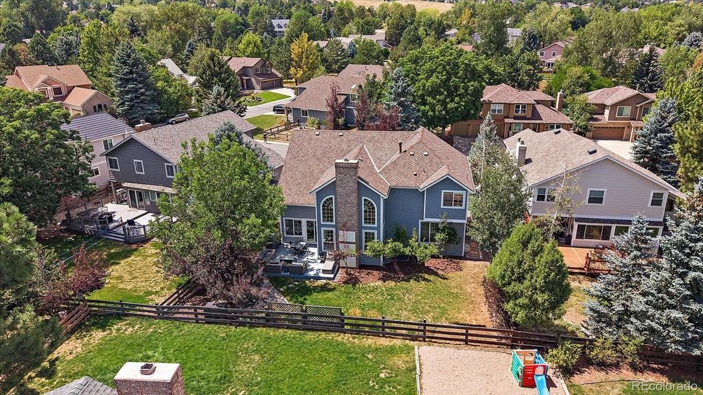 Image 48 of property listing at 12 Willow Oak, Littleton, CO 80127