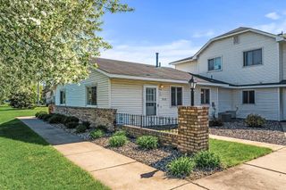 11123 Drake Street NW, Coon Rapids, MN 55433