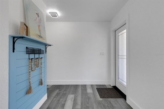 201 63RD STREET W, Bradenton, FL 34209