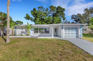 201 63RD STREET W, Bradenton, FL 34209