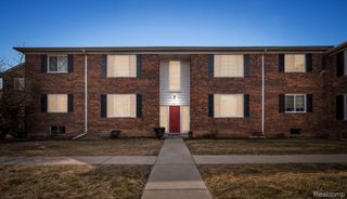 25331 Shiawassee Circle 206, Southfield, MI 48033