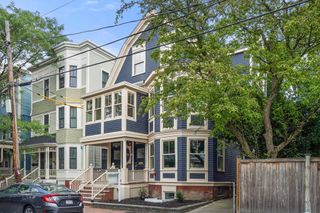 72 Dana Street 1, Cambridge, MA 02138