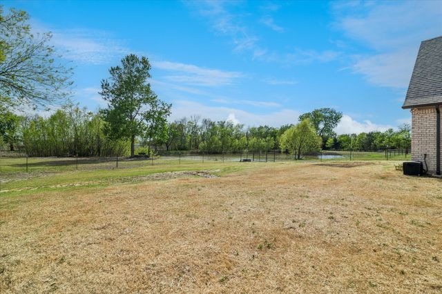 776 Cheyenne Trail, Trenton, TX 75490