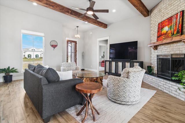 776 Cheyenne Trail, Trenton, TX 75490