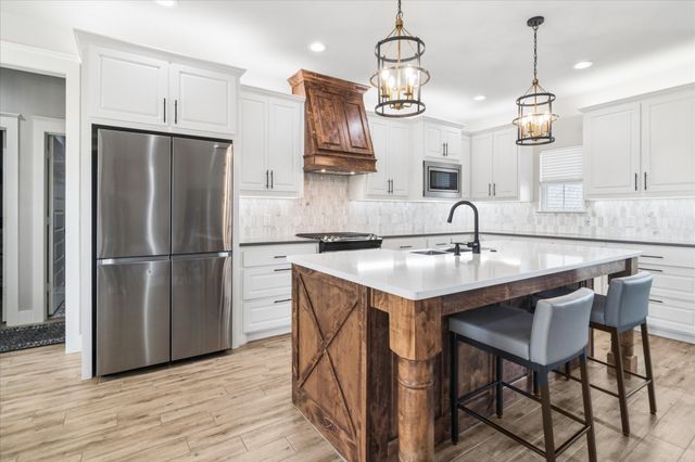 776 Cheyenne Trail, Trenton, TX 75490