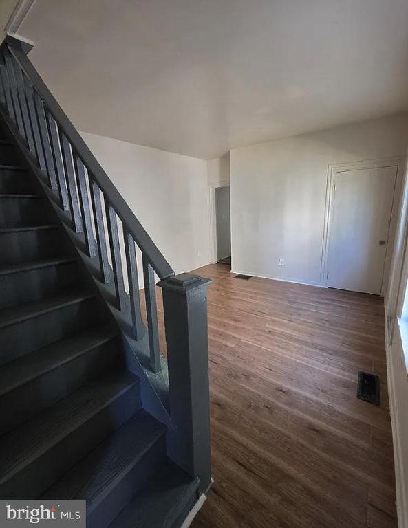 310-312 S 4TH ST #310, MILLVILLE, NJ 08332 — photo 2