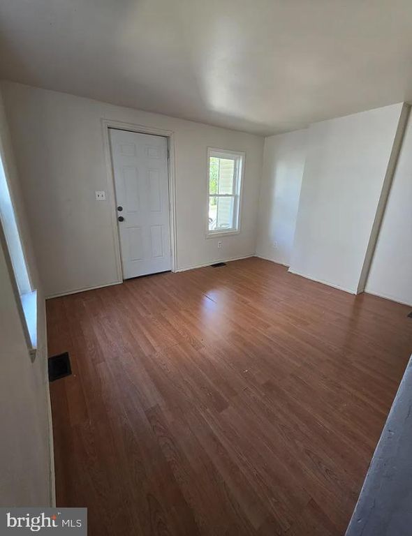 310-312 S 4TH ST #310, MILLVILLE, NJ 08332 — photo 5