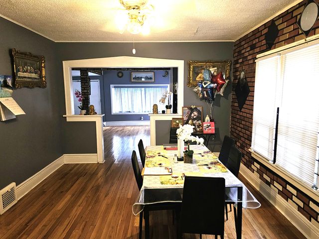 1212 W Taft Street, Gary, IN 46404