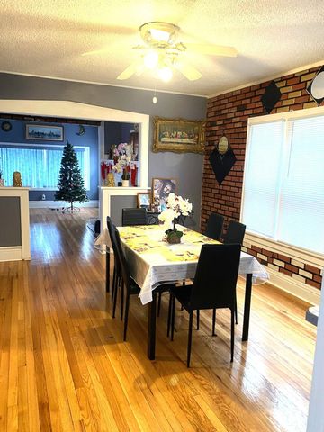 1212 W Taft Street, Gary, IN 46404