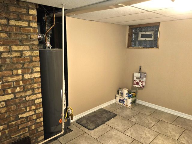 1212 W Taft Street, Gary, IN 46404